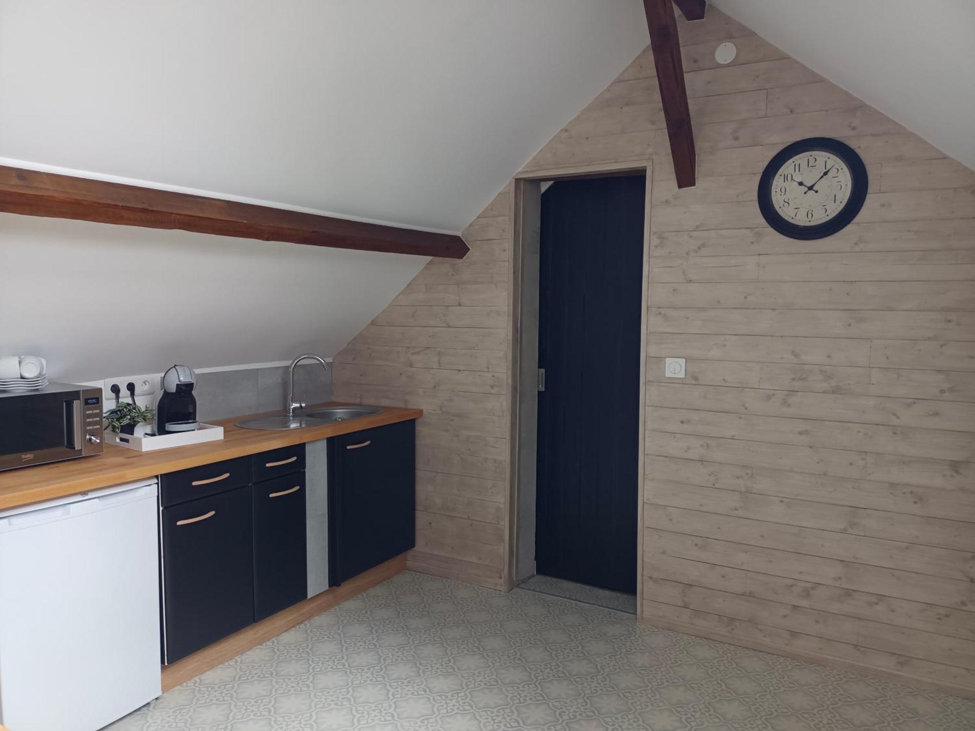 Au 112 Maison D'Hotes Estrees-Saint-Denis Экстерьер фото