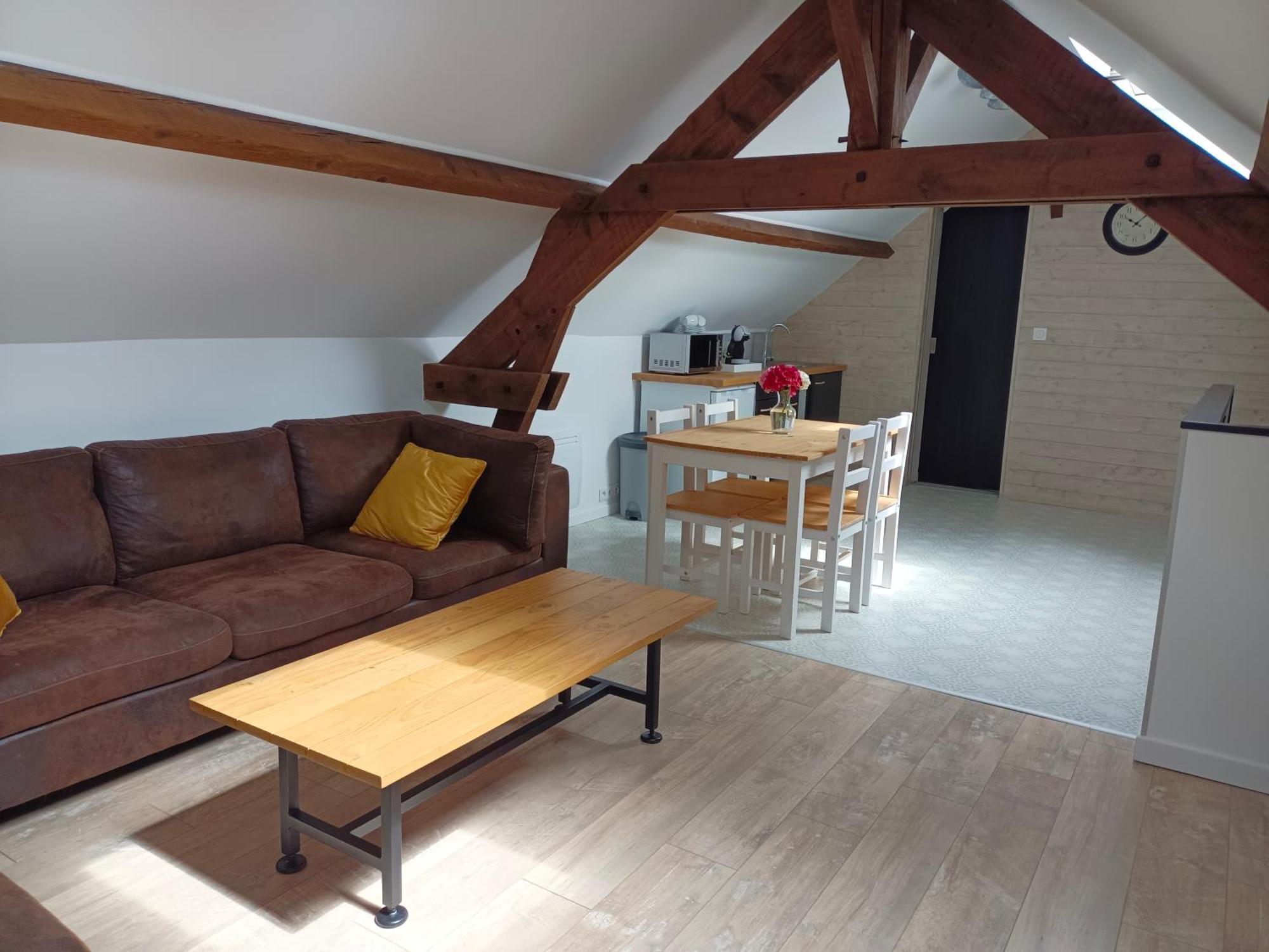 Au 112 Maison D'Hotes Estrees-Saint-Denis Экстерьер фото